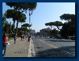Keizersfora loopt van Piazza Venezia tot het Colosseum�